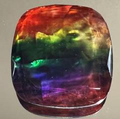 天然アンモライト　ルース ammolite 58.40ct 鑑定書付き