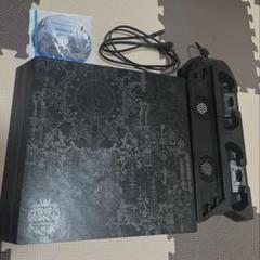 PS4 本体 特別仕様 + モンスターハンターアイスボーン スタンド付き AC