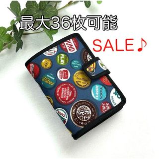 最大36枚可能大容量カードケース☆ピンバッチ柄